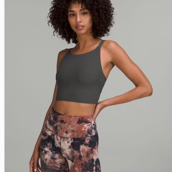 Ribbed Back-Twist Yoga Bra
*Light Support C/D Cup
Graphite Grey - Picture 4 of 4